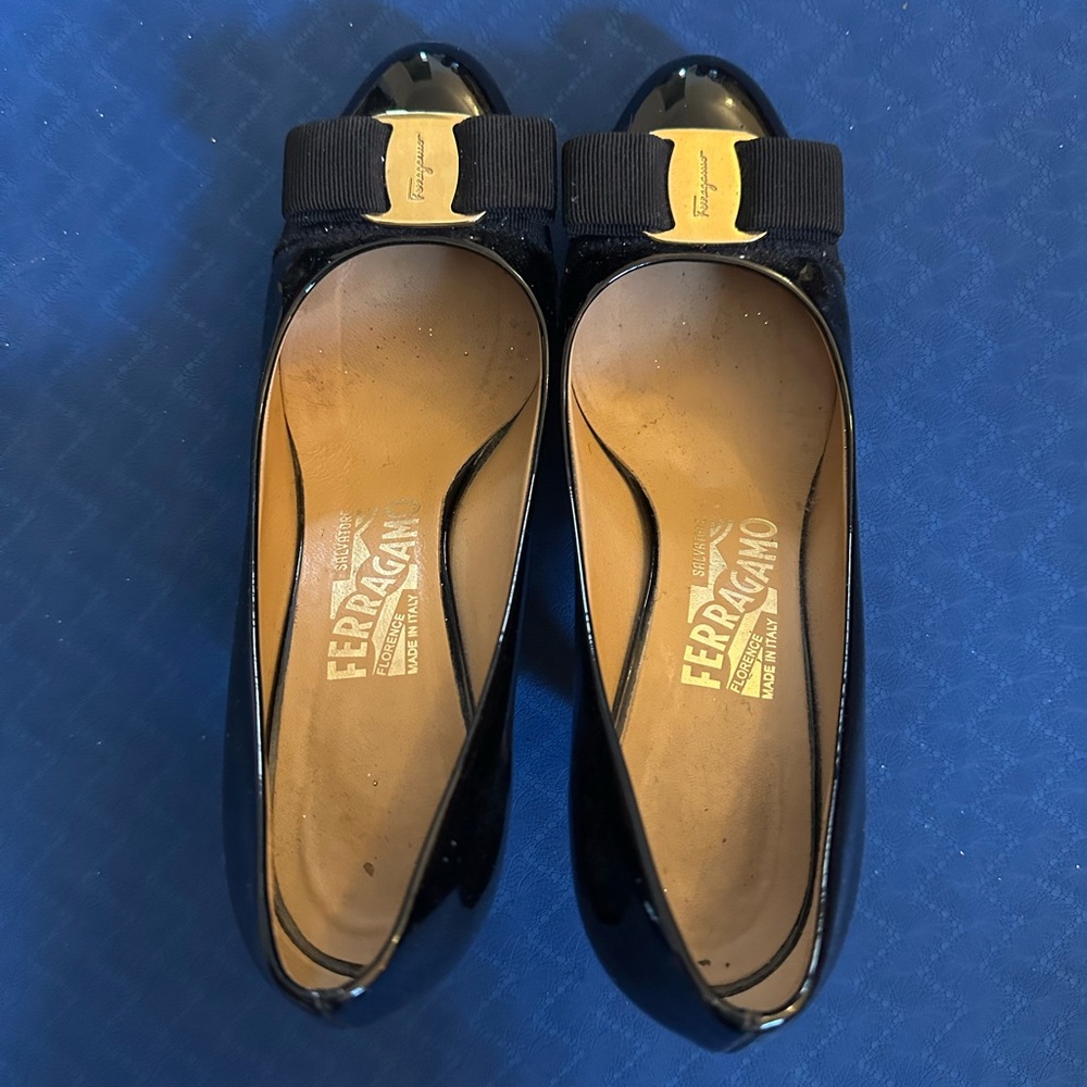 Ferragamo kitten heels size 5.5